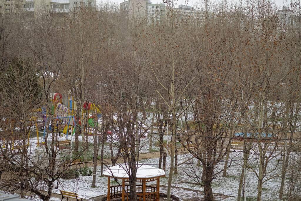 Elegant Vibes Apartment Next To Obor Market Бухарест Екстер'єр фото