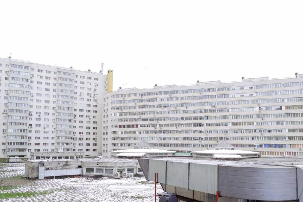 Elegant Vibes Apartment Next To Obor Market Бухарест Екстер'єр фото